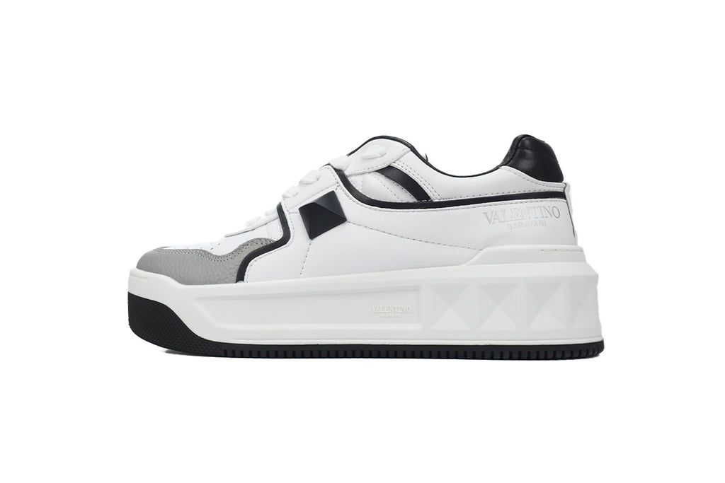 Valentino Garavani One Stud XL Sneakers