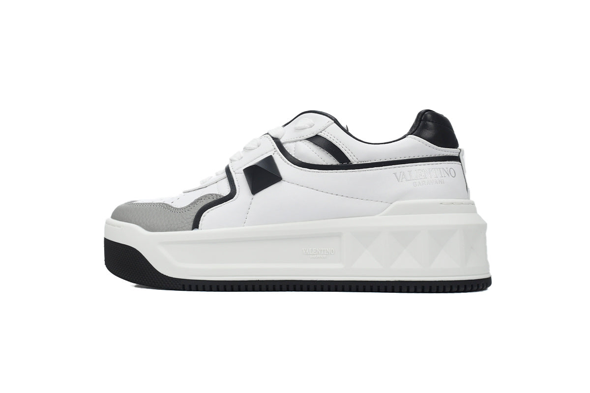 Valentino Garavani One Stud XL Sneakers