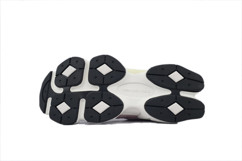 New Balance 9060 Sneakers