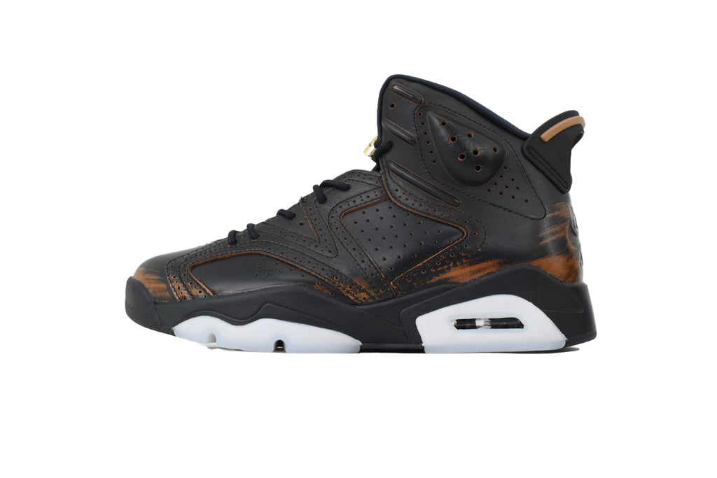 Nike Air Jordan 6 – Retro High-Top Basketball Sneakers