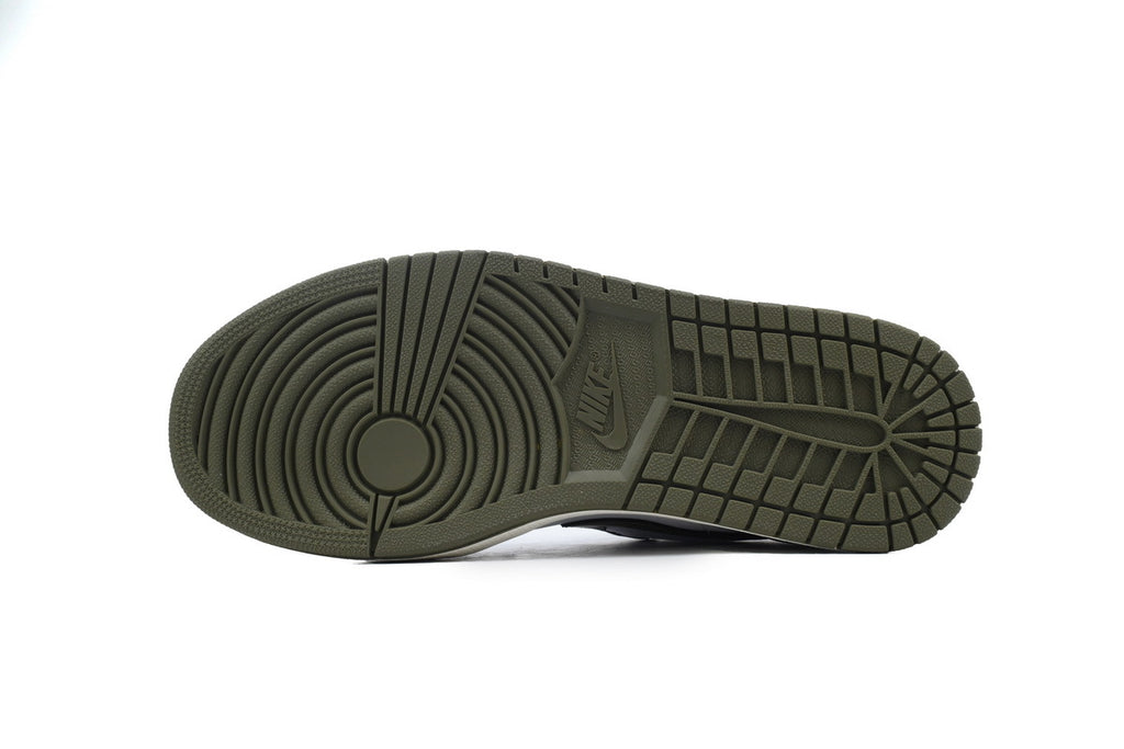 Nike Air Jordan 1 Retro Low Low-Top Sneakers
