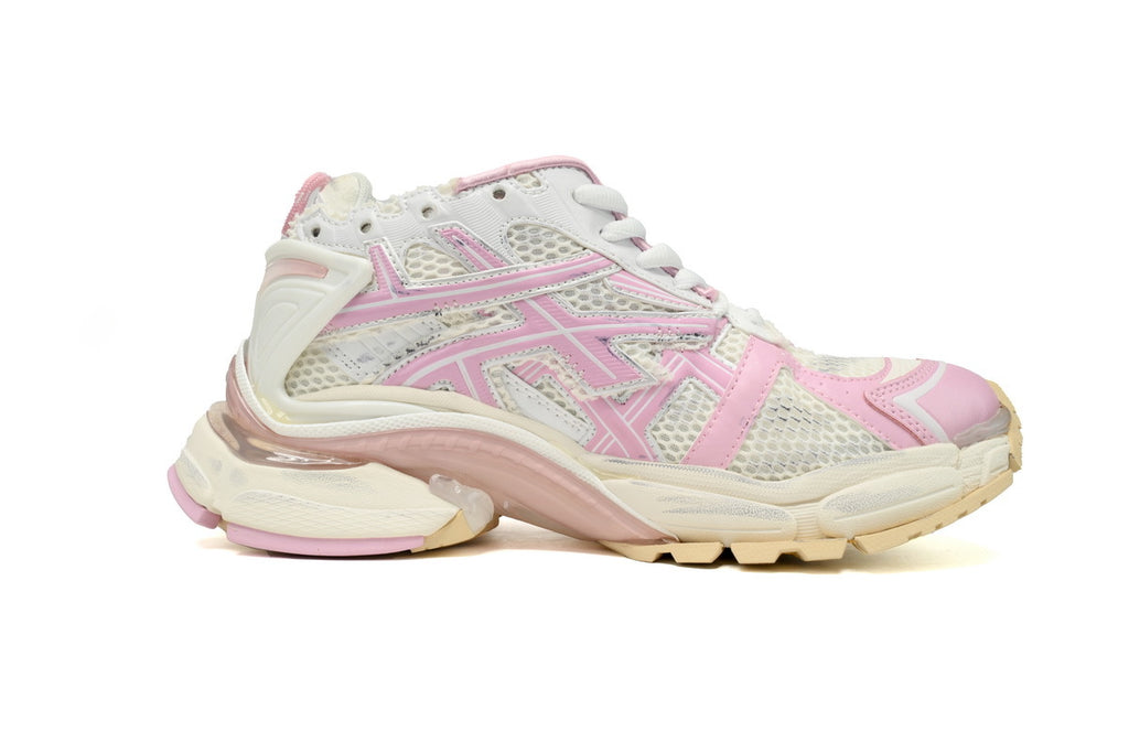 Balenciaga Runner Sneaker – Distressed Low-Top