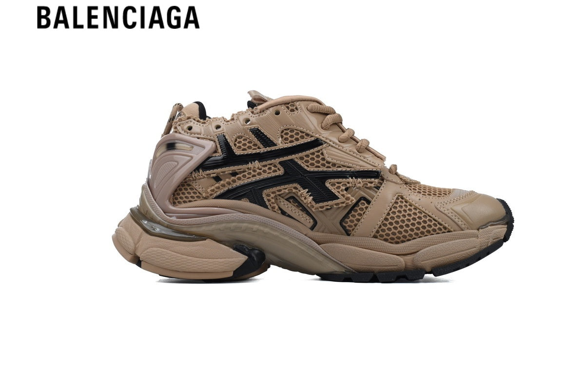 Balenciaga Runner men's shoes  women sneakers — Beige Mesh & Black Synthetic Overlays