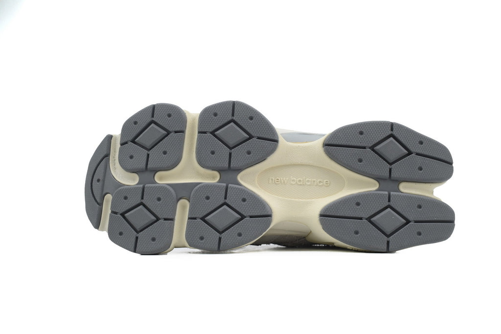 New Balance 9060 Sneakers