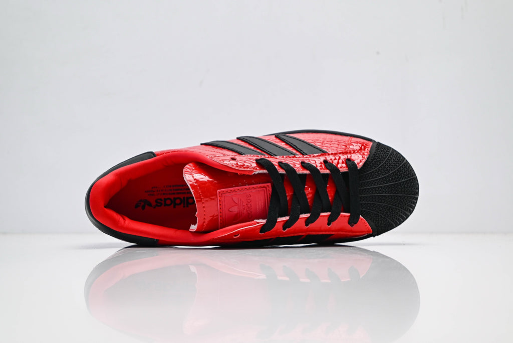 adidas Originals Superstar – Red Croc-Embossed Upper with Black 3-Stripes & Shell Toe