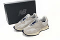 New Balance 327 Sneakers