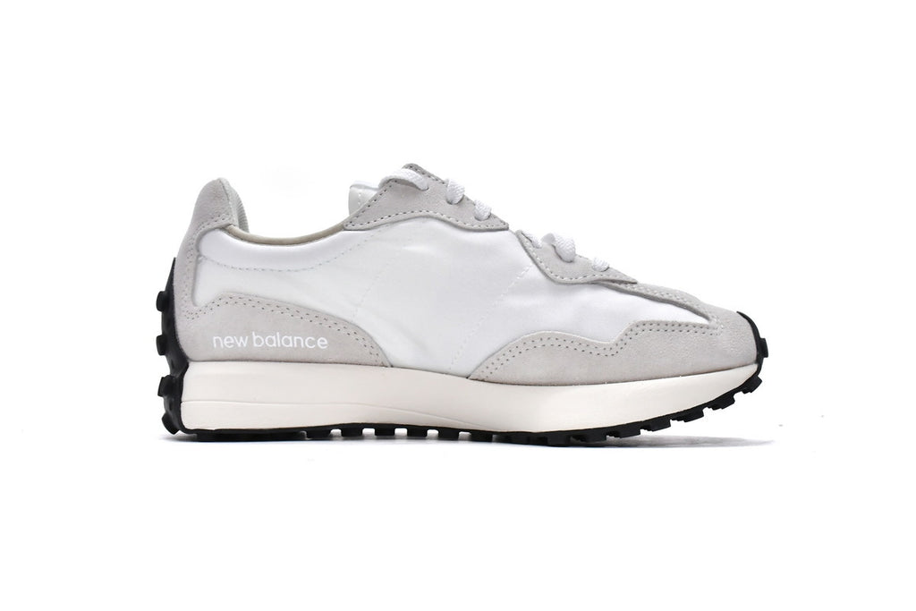 New Balance 327 Sneakers