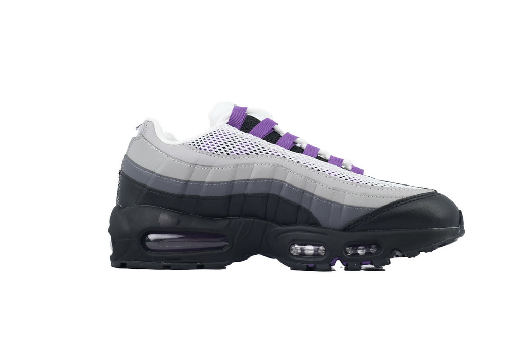 Nike Air Max 95 – Classic Sneakers