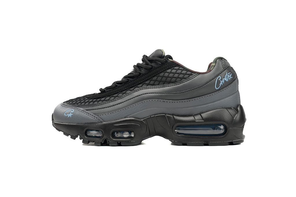 Nike Air Max 95 – Classic Sneakers