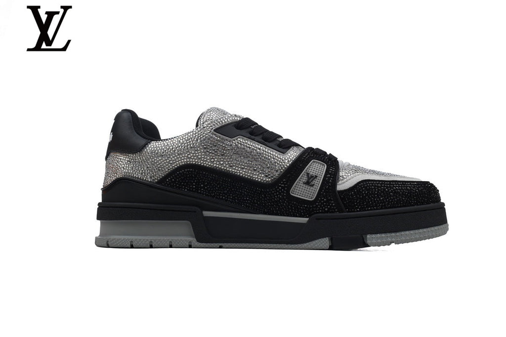 Louis Vuitton Trainer shoes for man  women Sneaker – Black & Silver Crystal