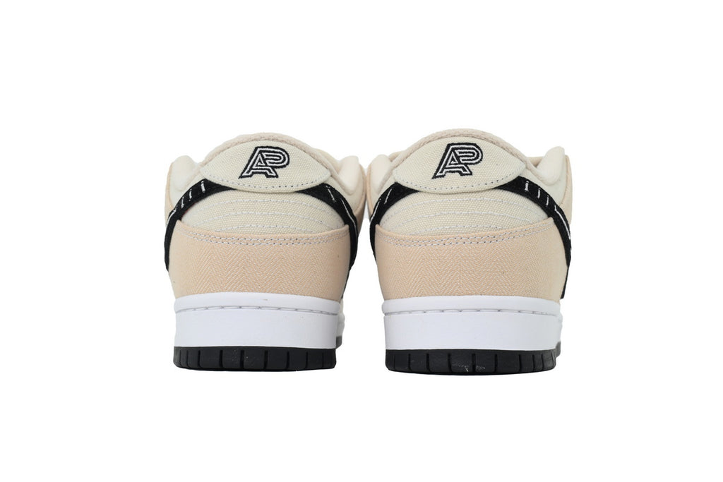 Nike SB Dunk Low – Classic Streetwear Sneakers (EU 36–45)