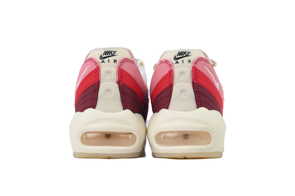 Nike Air Max 95 – Classic Sneakers