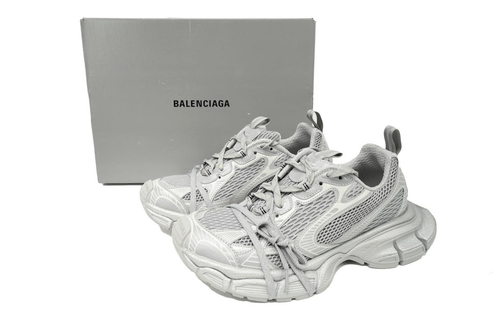 Balenciaga 3XL Sneaker – Low-Top Chunky Sole