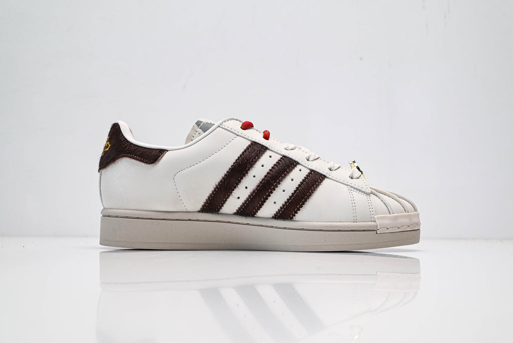 adidas Originals Superstar – Off-White & Brown Horsehair Upper with Red Accent & White Shell Toe