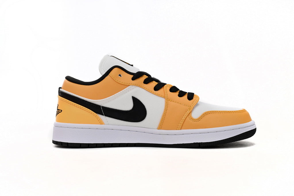 Nike Air Jordan 1 Retro Low Low-Top Sneakers