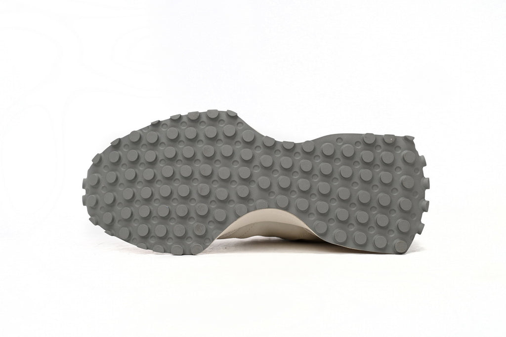New Balance 327 Sneakers