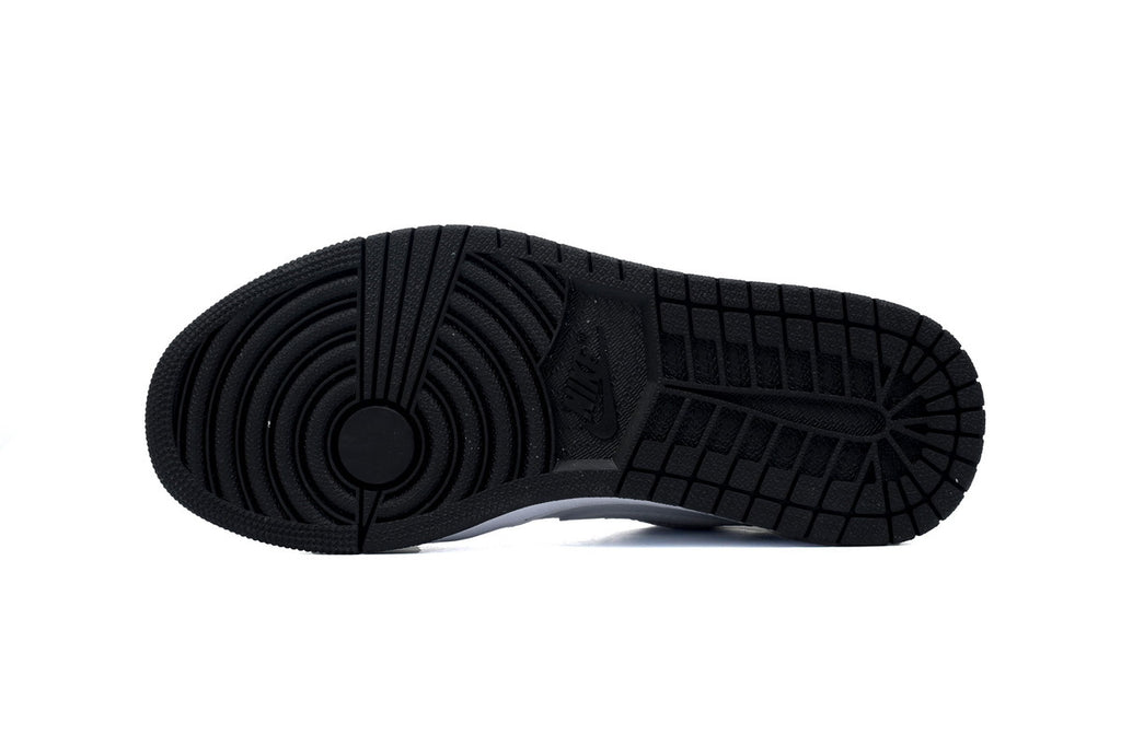 Nike Air Jordan 1 Retro Low Low-Top Sneakers