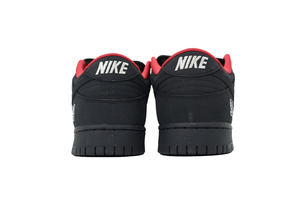 Nike SB Dunk Low – Classic Streetwear Sneakers (EU 36–45)