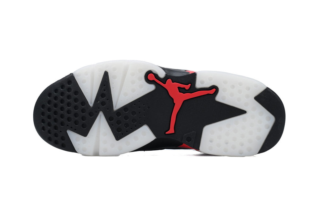 Nike Air Jordan 6 – Retro High-Top Basketball Sneakers