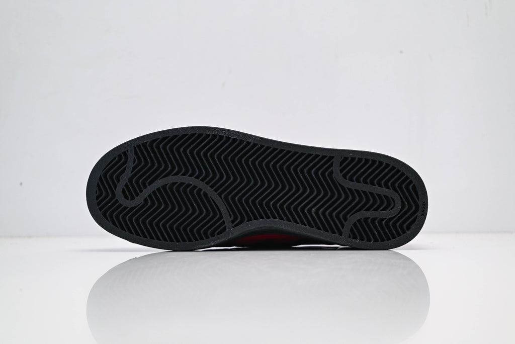 adidas Originals Superstar – Red Croc-Embossed Upper with Black 3-Stripes & Shell Toe