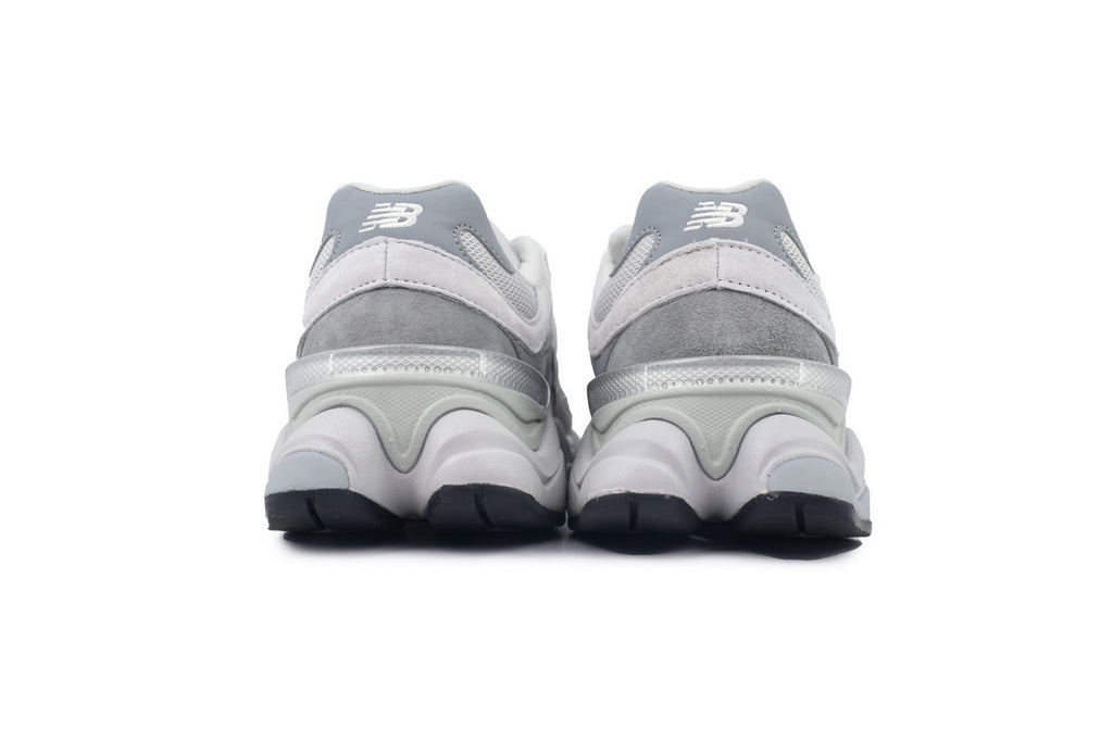 New Balance 9060 Sneakers