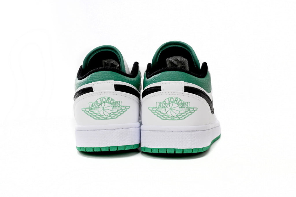 Nike Air Jordan 1 Retro Low Low-Top Sneakers
