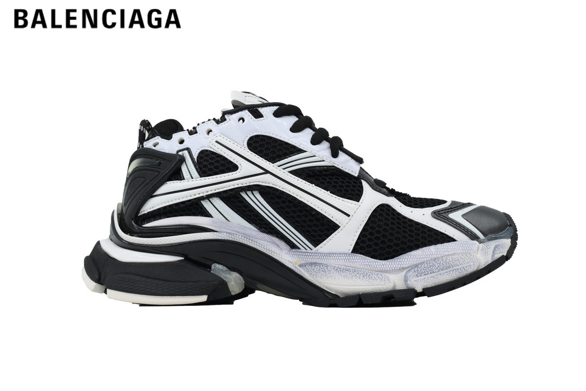 Balenciaga Runner men's shoes  women sneakers — Black / White