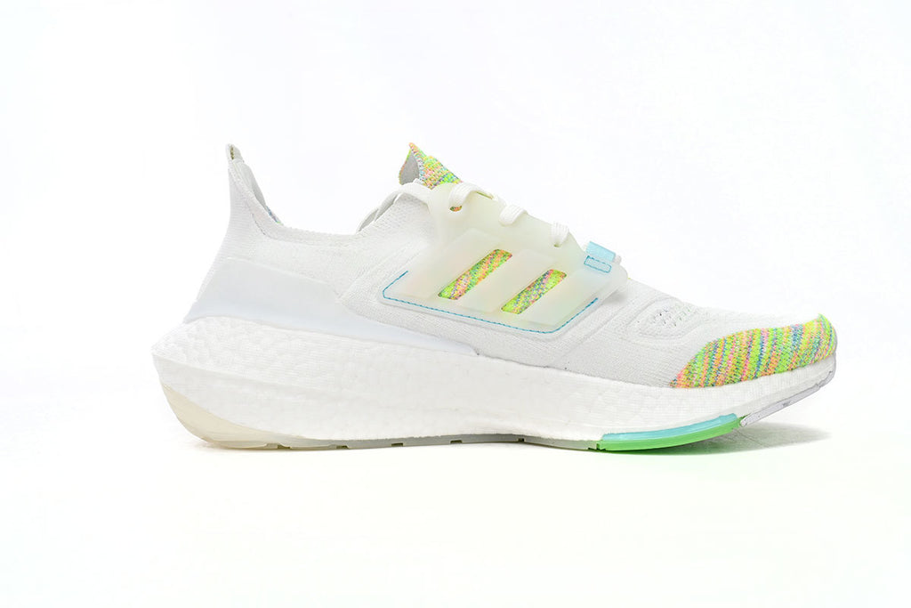 Adidas Ultraboost 22 Running Shoes