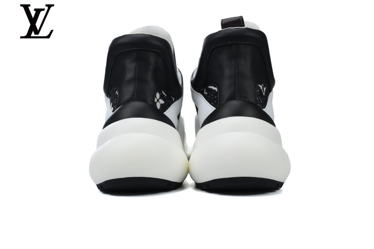 Louis Vuitton shoes for man  women Archlight Sneaker – White & Black Monogram