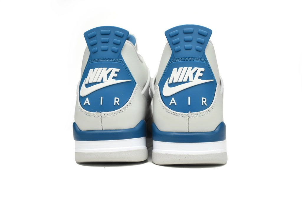 Nike Air Jordan 4 – Retro Basketball Sneakers