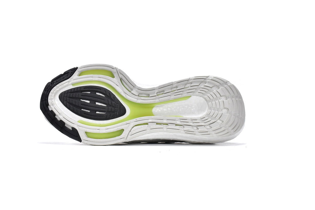 Adidas Ultraboost 22 Running Shoes