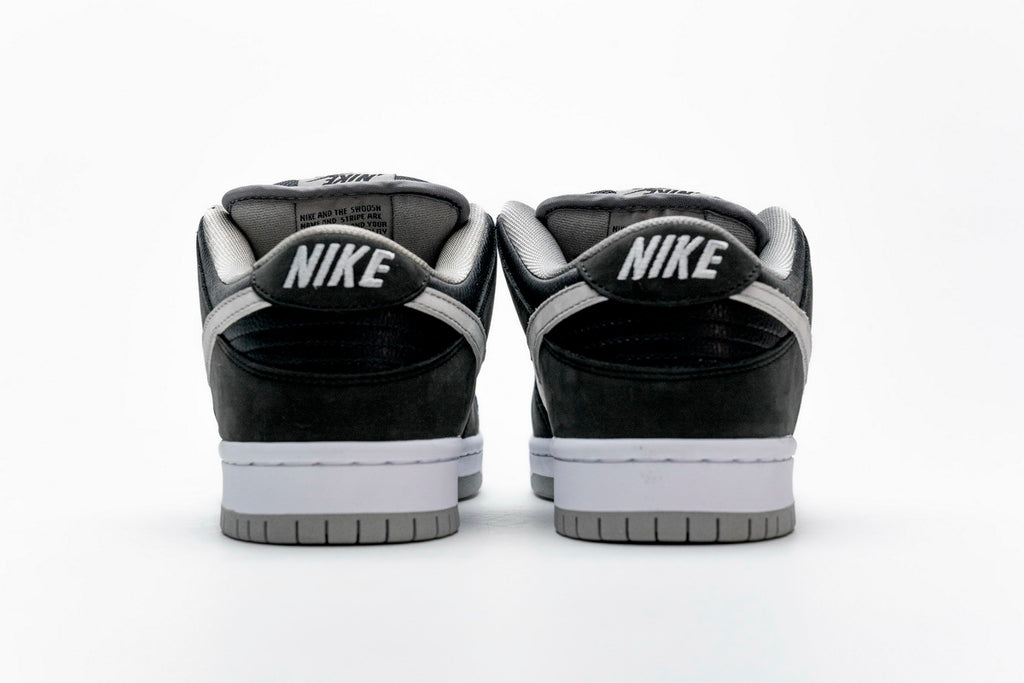 Nike SB Dunk Low – Classic Streetwear Sneakers (EU 36–45)