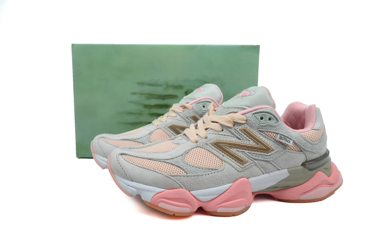 New Balance 9060 Sneakers