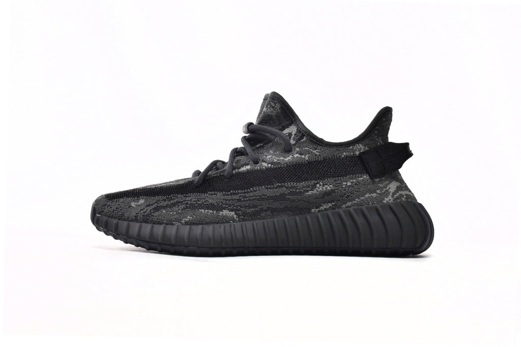 Adidas Yeezy Boost 350 V2 – Lifestyle Sneakers