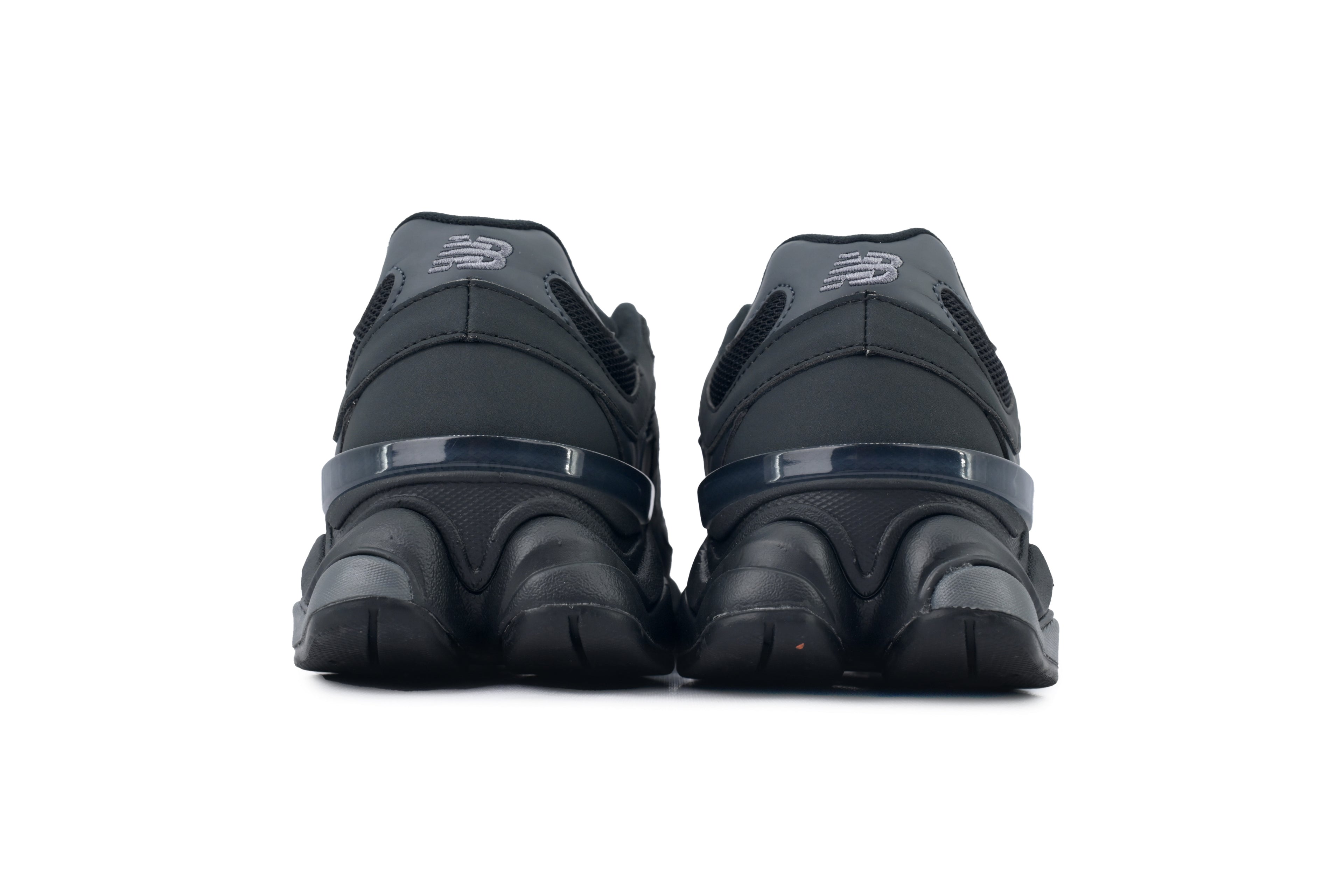 New Balance 9060 Sneakers