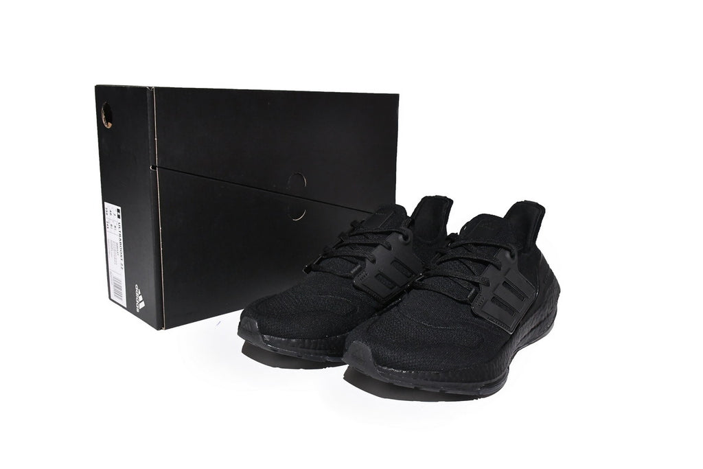 Adidas Ultraboost 22 Running Shoes
