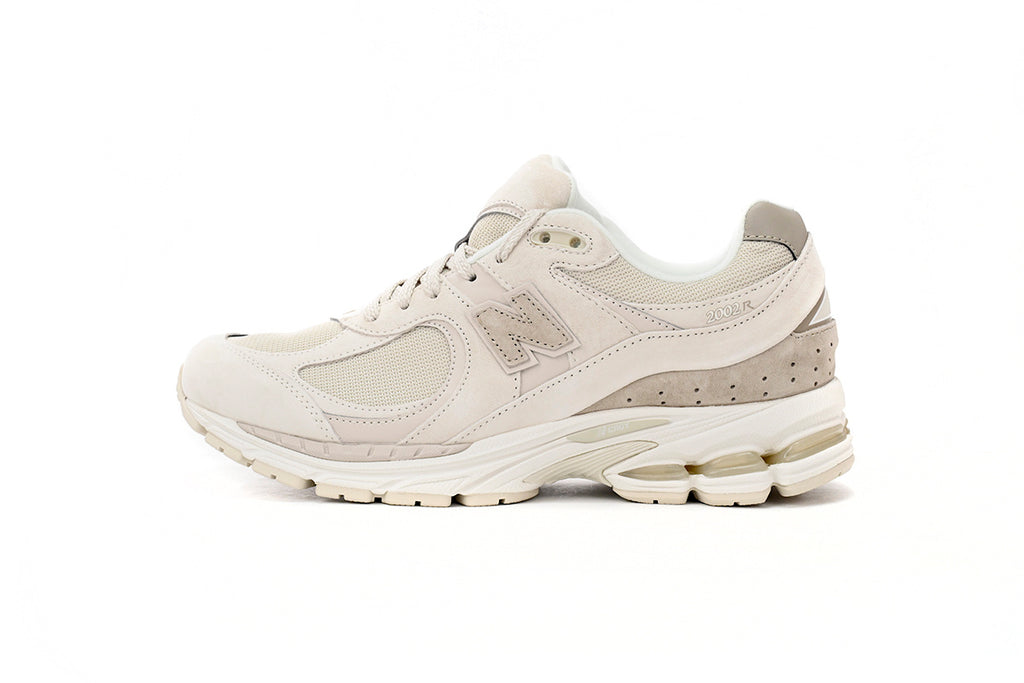 New Balance 2002R Sneakers
