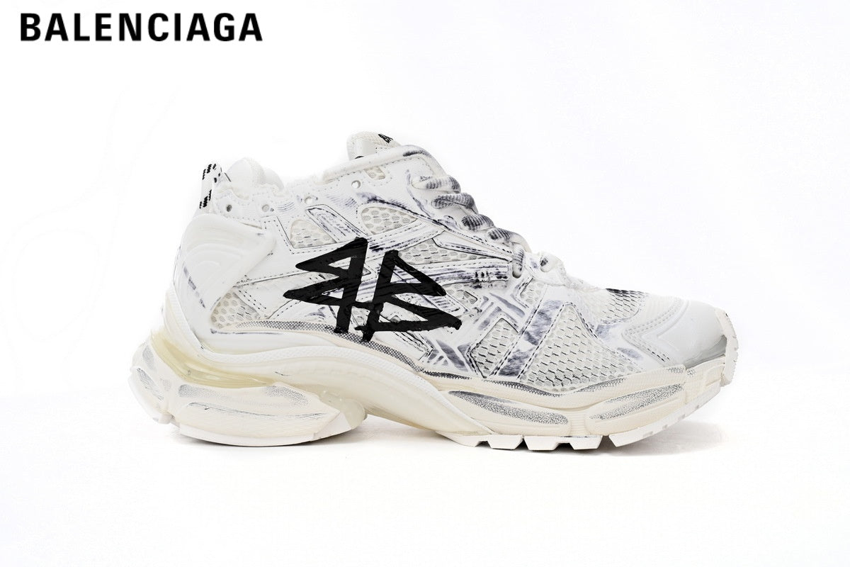 Balenciaga Runner men's shoes  women sneakers — Graffiti