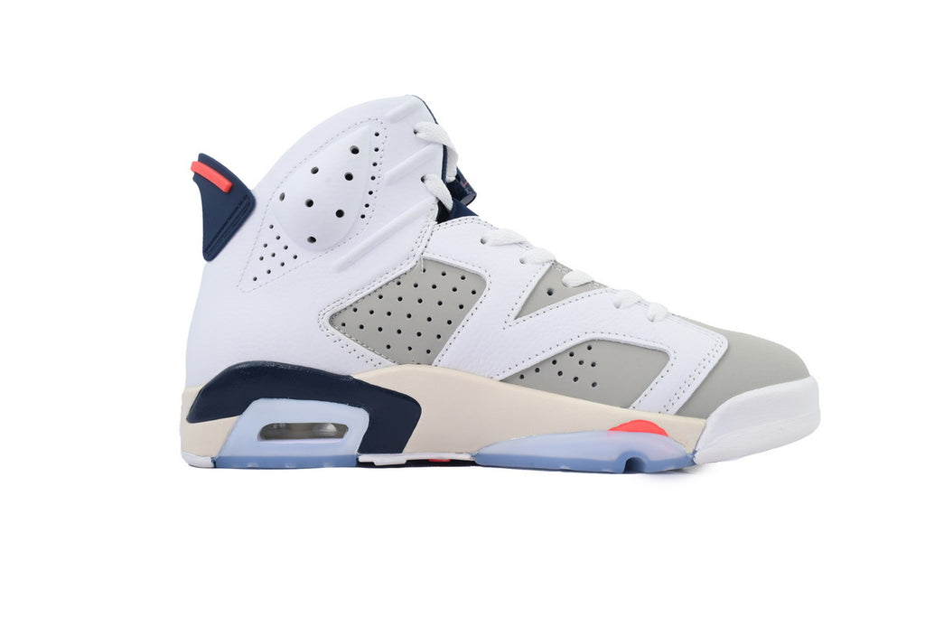 Nike Air Jordan 6 – Retro High-Top Basketball Sneakers
