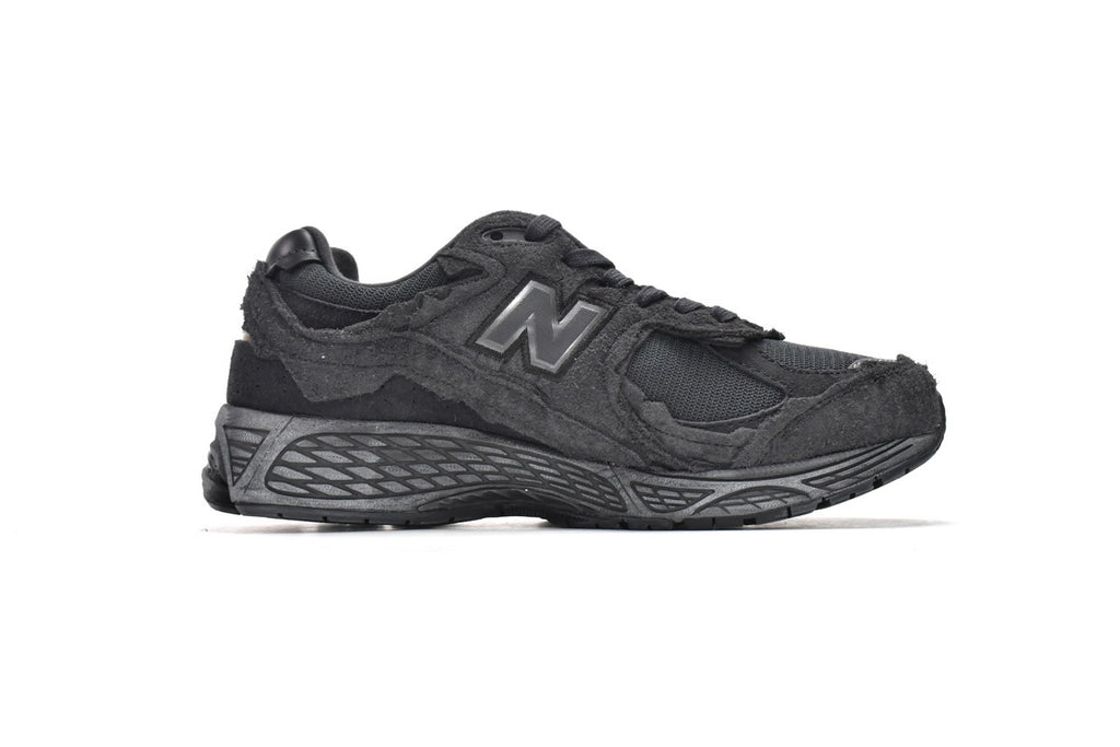 New Balance 2002R Sneakers