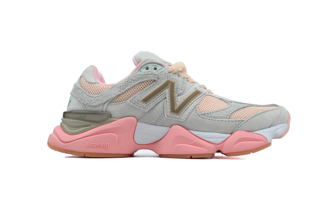 New Balance 9060 Sneakers