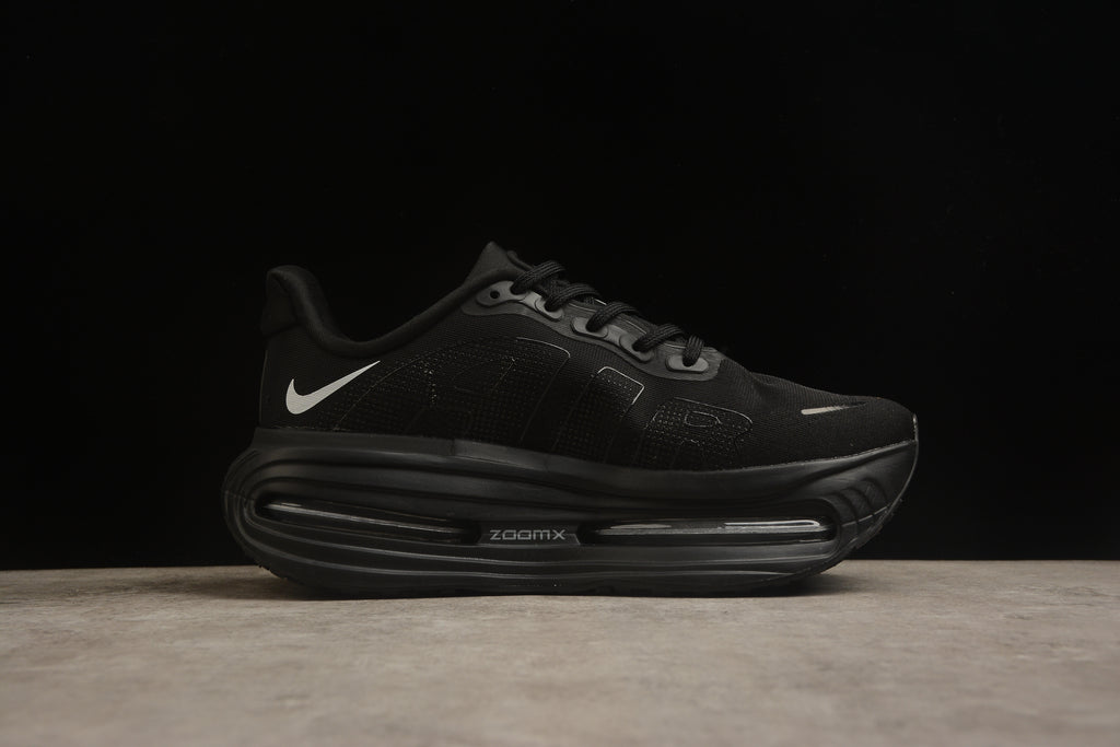 Nike Vomero 18 Running Shoes | Premium Cushioning | EU 36-45