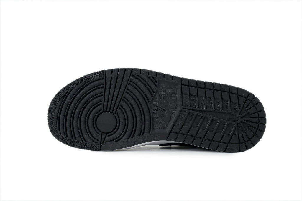 Nike Air Jordan 1 Retro Low Low-Top Sneakers