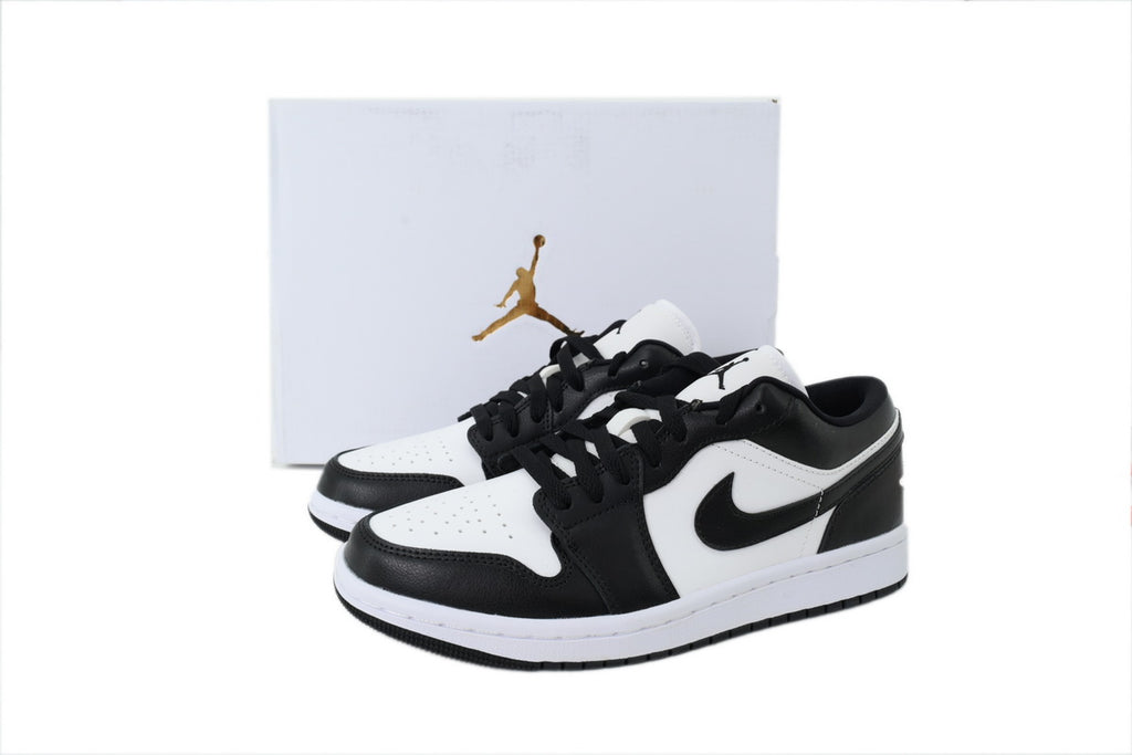 Nike Air Jordan 1 Retro Low Low-Top Sneakers