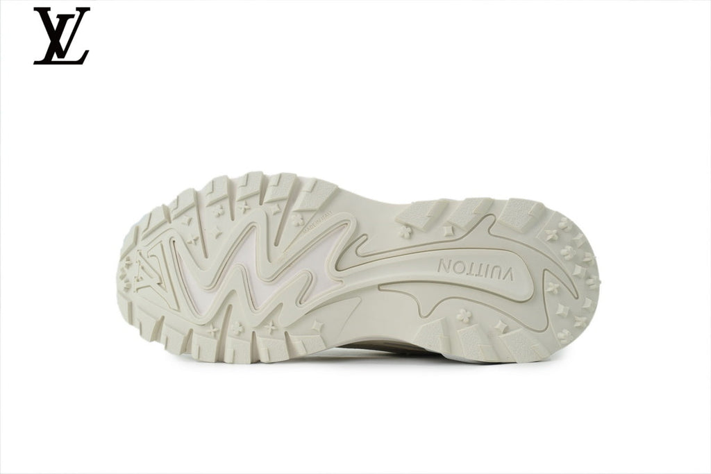 Louis Vuitton LV shoes for man  women Run Sneaker – Beige & Grey