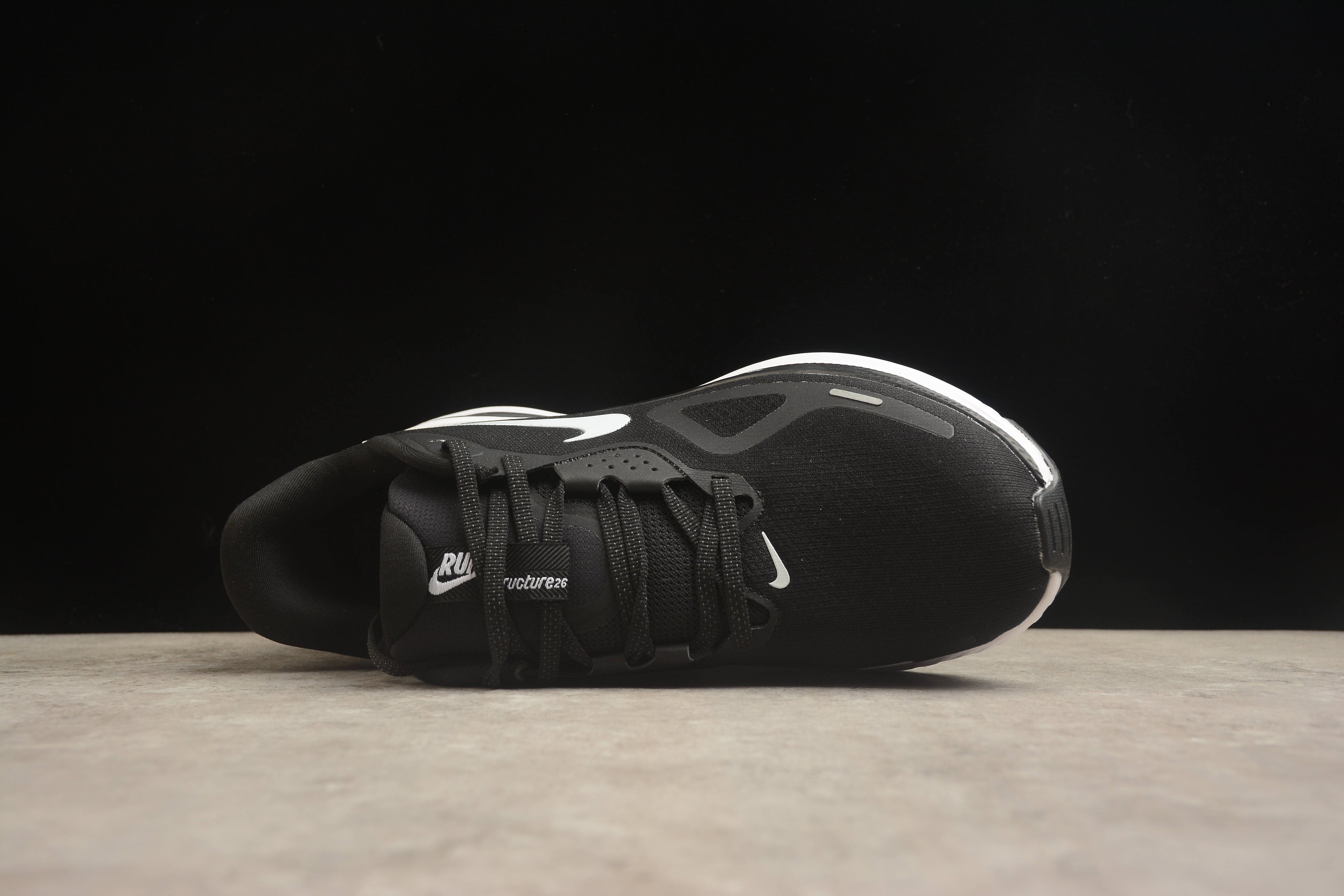 Nike Air Zoom Structure 26 Running Shoes | Supportive & Stable | EU 36-45
