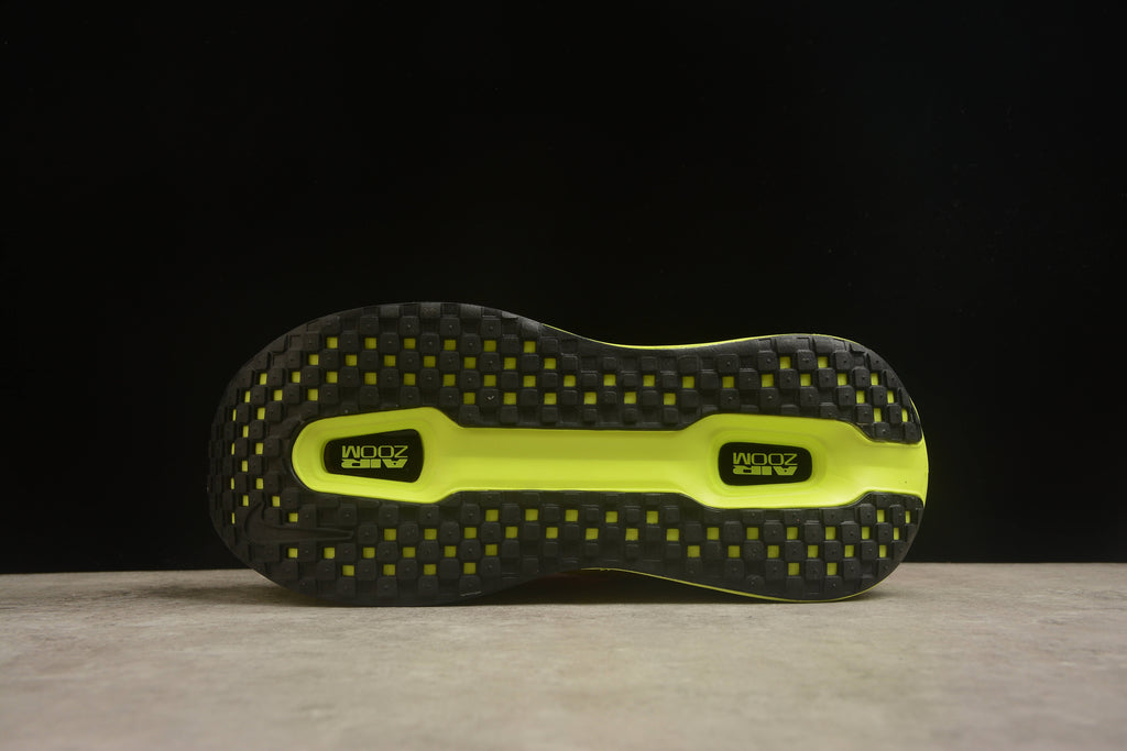Nike Vomero 18 Running Shoes | Premium Cushioning | EU 36-45