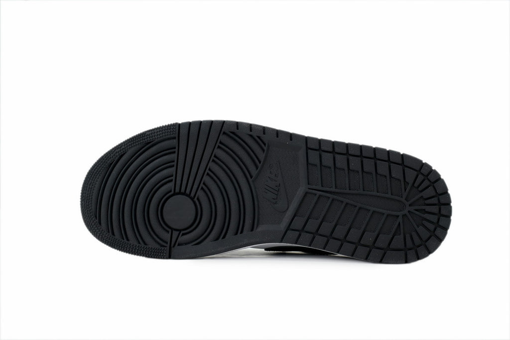 Nike Air Jordan 1 Retro Low Low-Top Sneakers