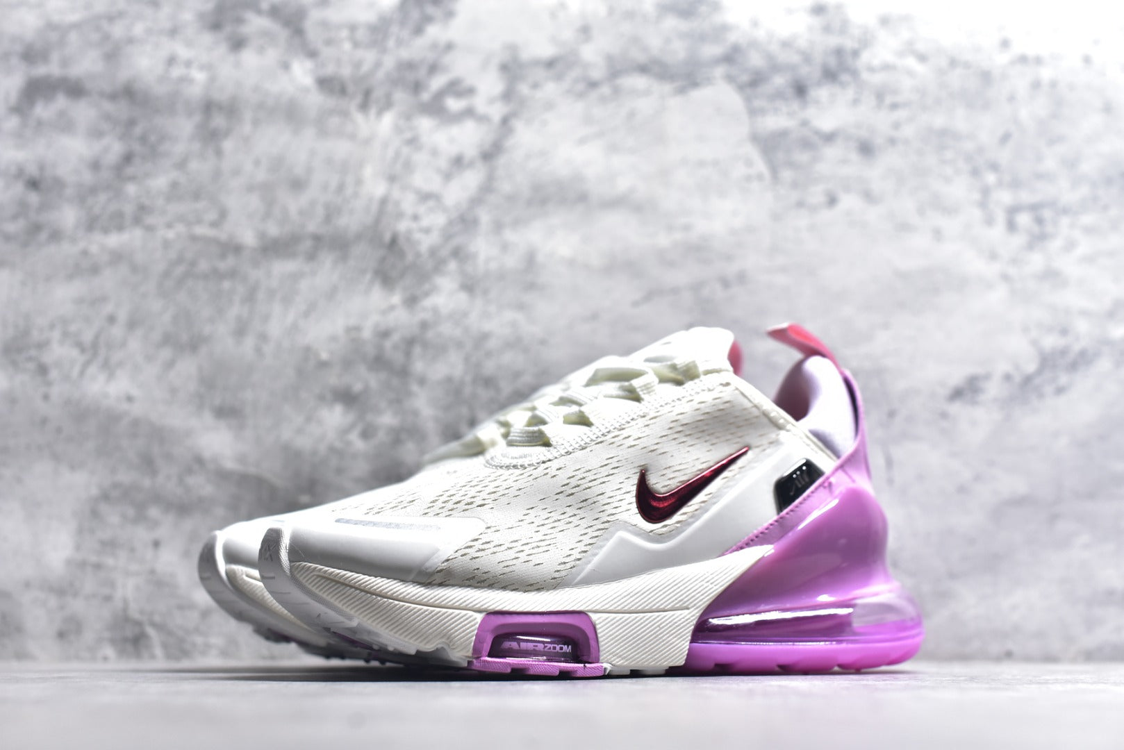 Nike Air Max 270 Sneakers | Iconic Air Cushioning | EU 36-45