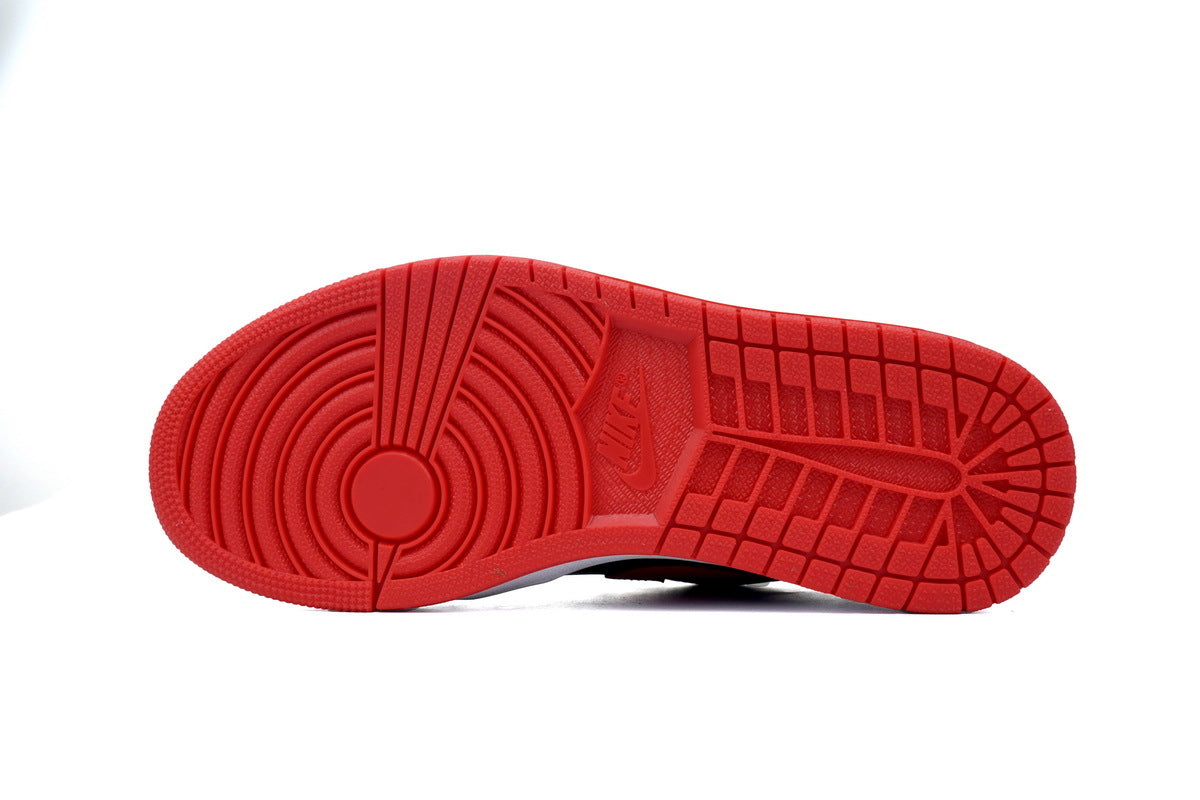 Nike Air Jordan 1 Retro Low Low-Top Sneakers